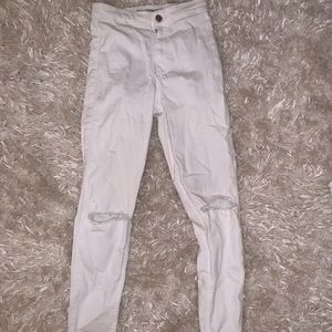 white jeans